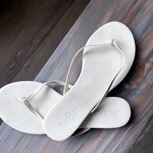 ALDO cream sandals - size 37 (7)